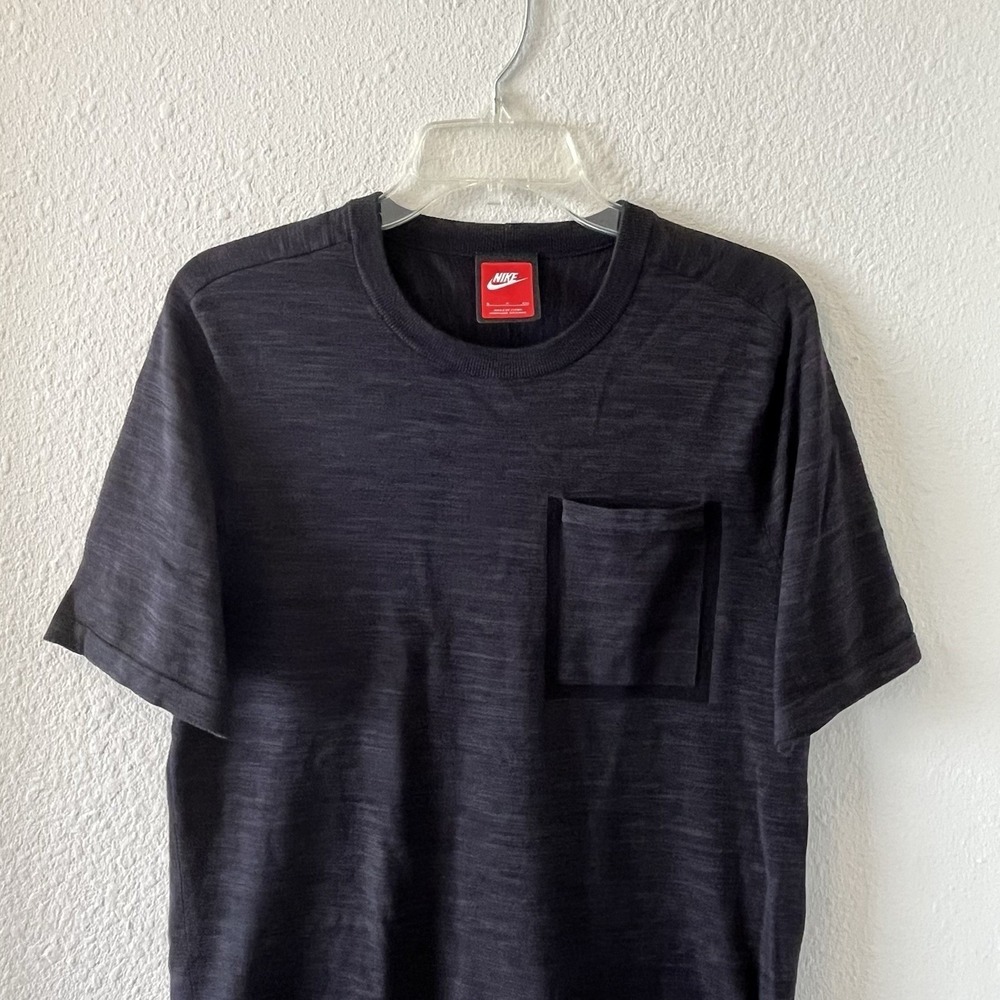 NIKE T-shirt Men's Small Tech Knit Pocket Short Sleeve Black 729397 010 - Picture 3 of 16